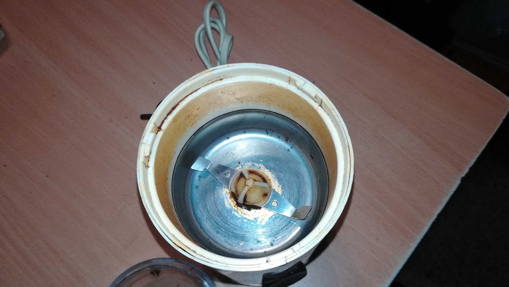 Stary młynek elektryczny do kawy Samsung PRL      M