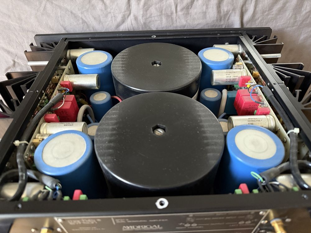 Mark Levinson No. 27.5 – Końcówka mocy high-end Dual Monaural Power