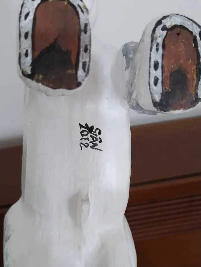 Cavalo de Madeira Pintado à Mão