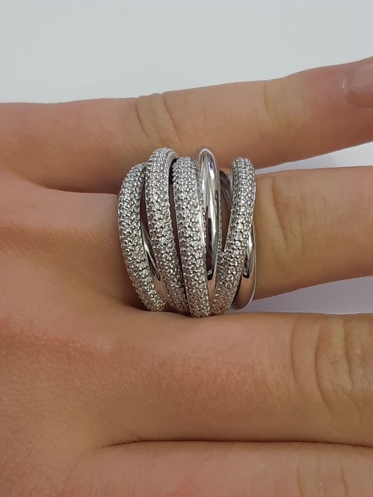 Золотое кольцо 1.11 ct . бриллианты