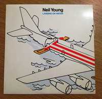 Vinil Neil Young - Landing on water