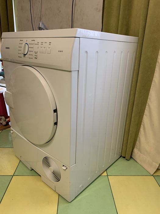 Сушильна машина для одягу Siemens c 44-10