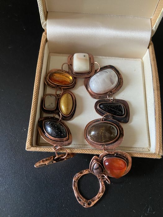 Bransoletka vintage kolorowe kamienie w zlotej oprawie