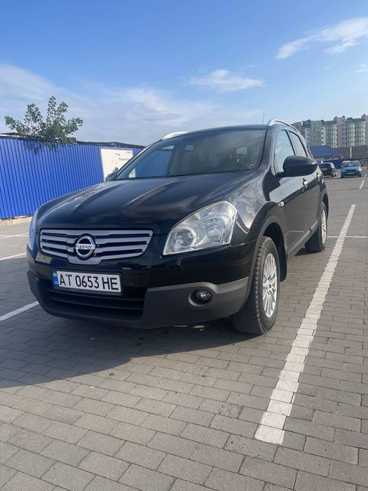Продам Nissan Qashqai + 2
