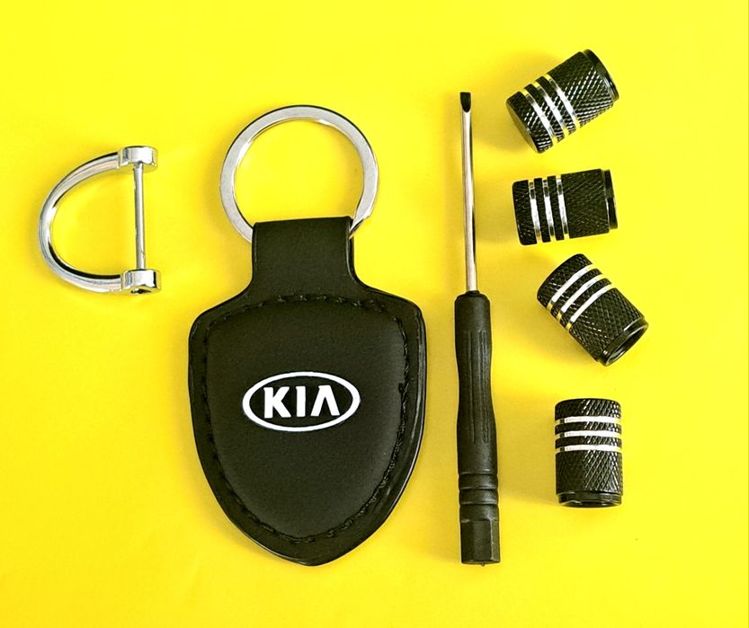 ** NOWY Breloczek KIA + Nakrętki na wentyle czarne komplet tuning