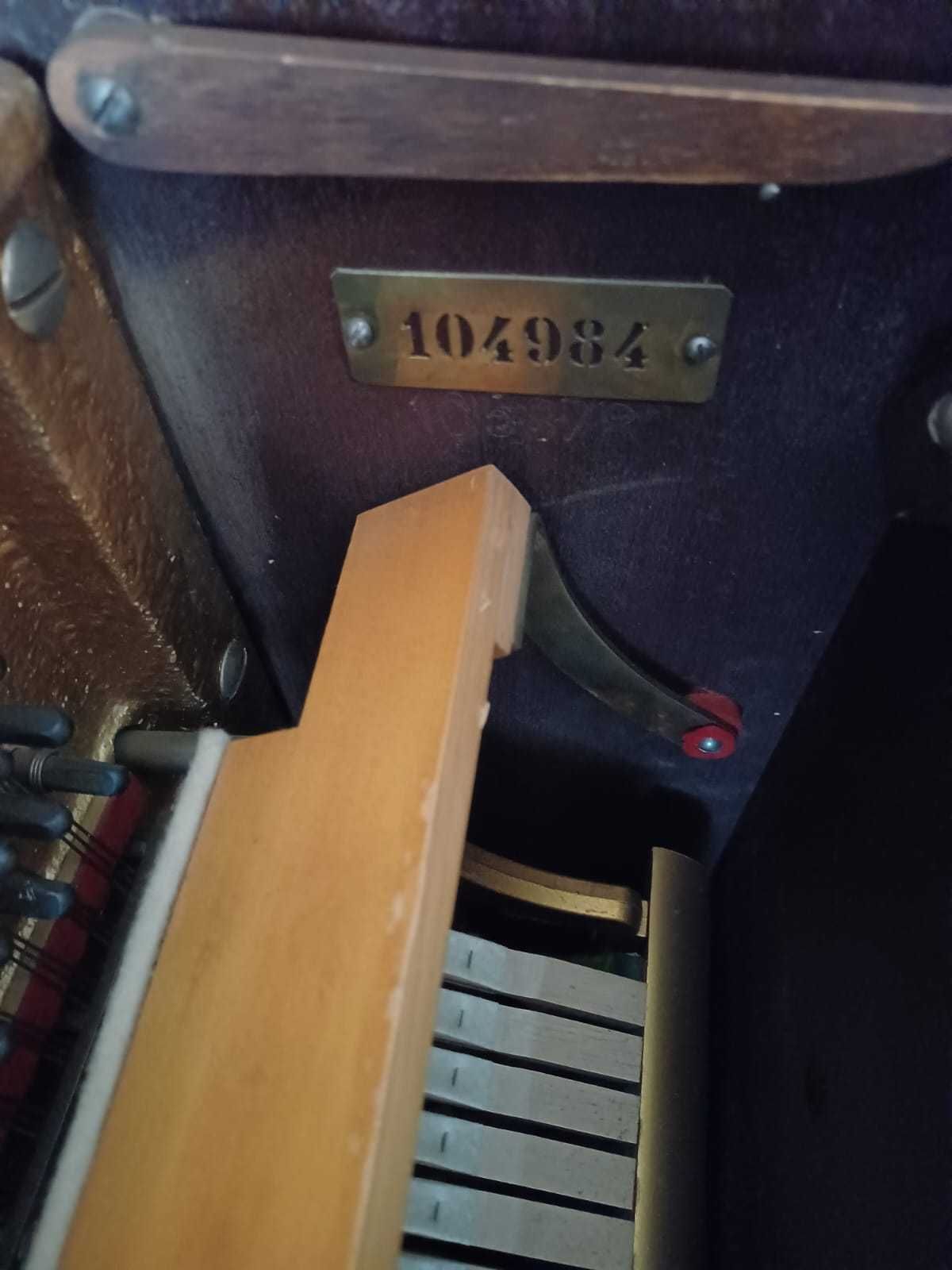 Pianino "Gaveau Paris"