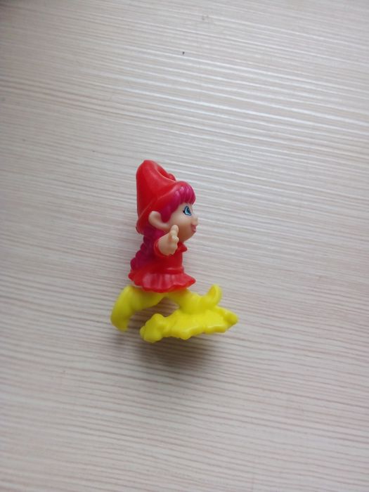 Іграшка kinder фігурка, новорічна колекція