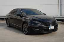 Lincoln MKZ AWD Прозора історія