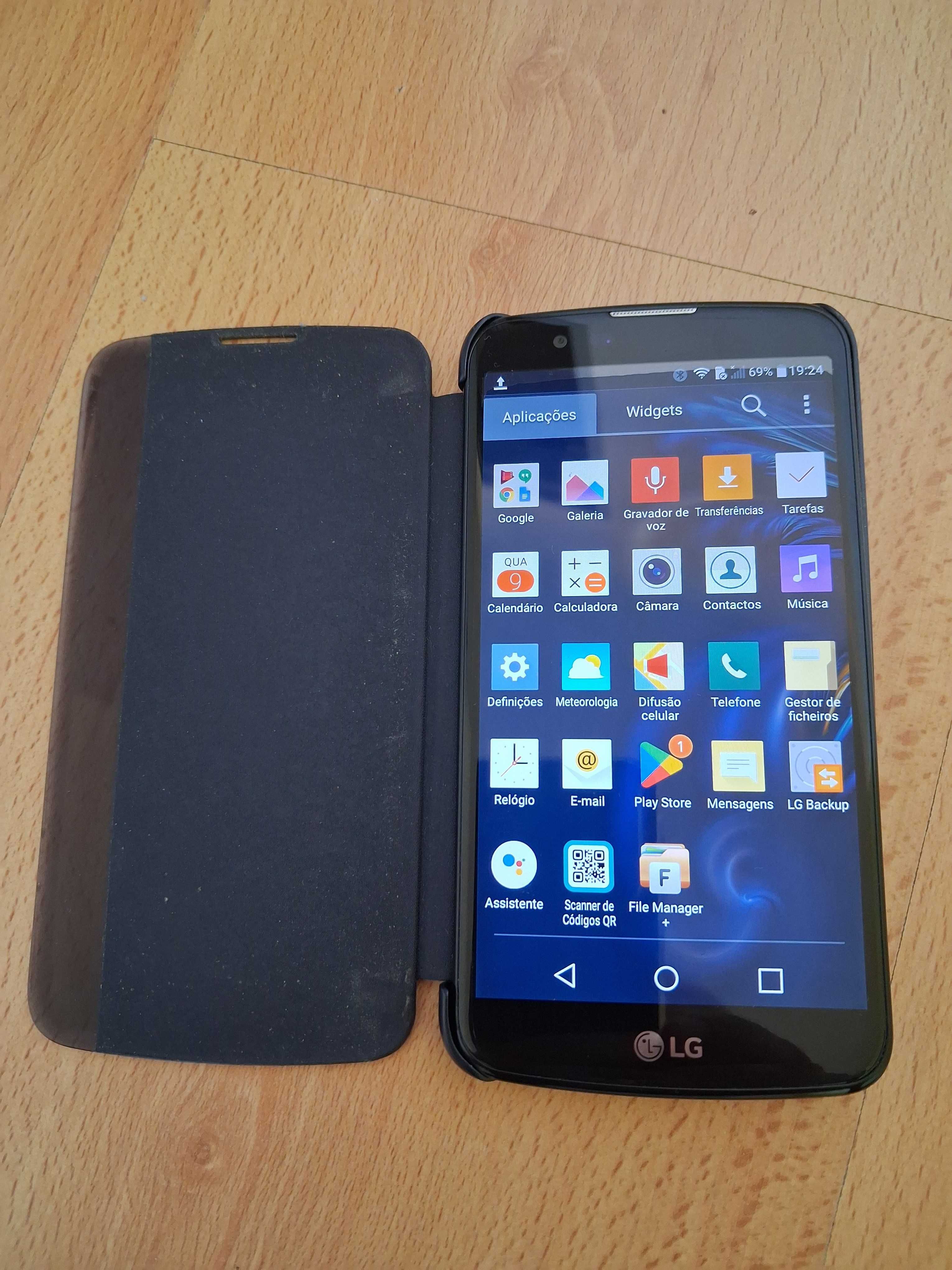 Telemovel LG K10