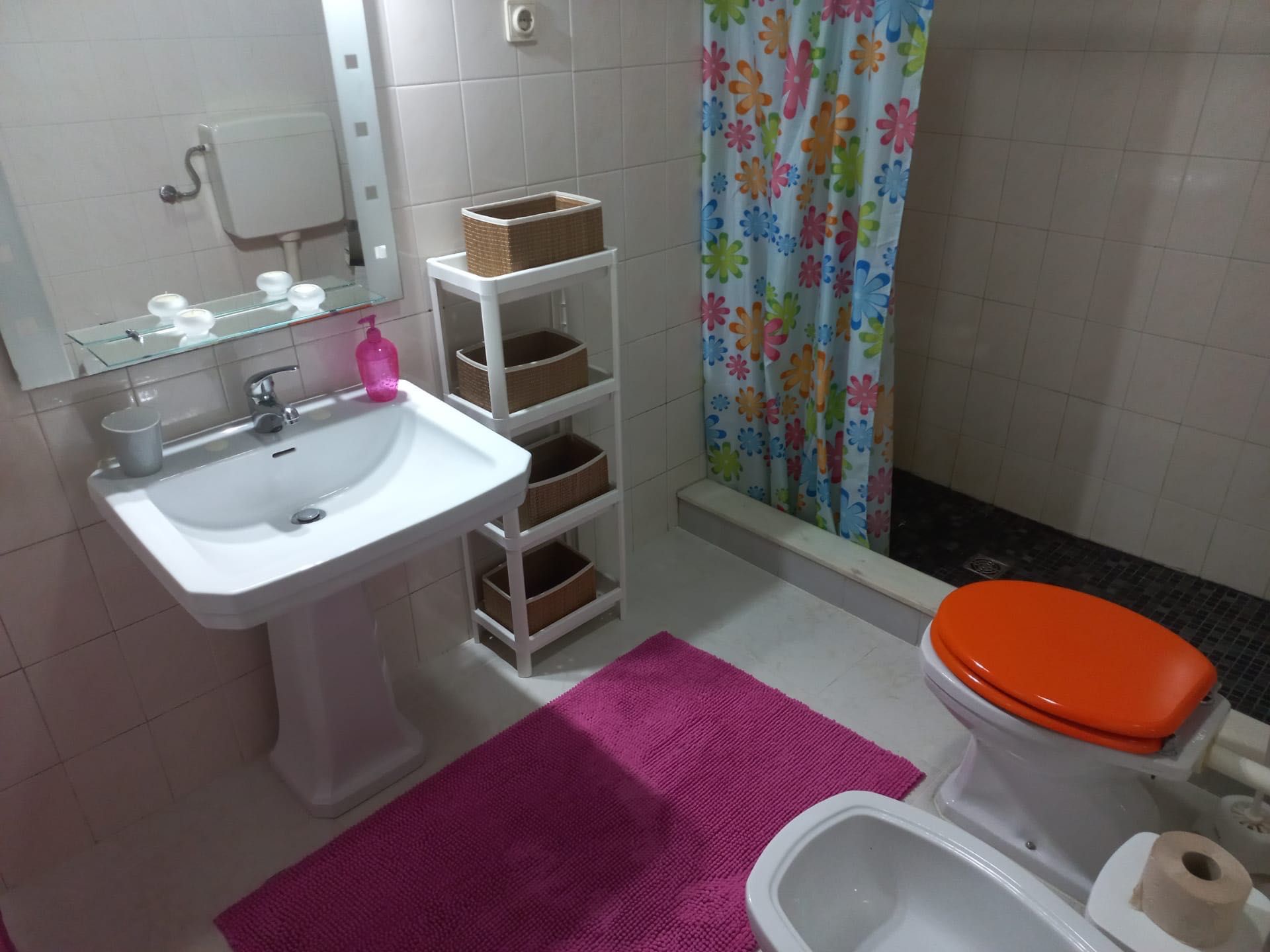 Alugo quarto, apartamento T3 Vila Real