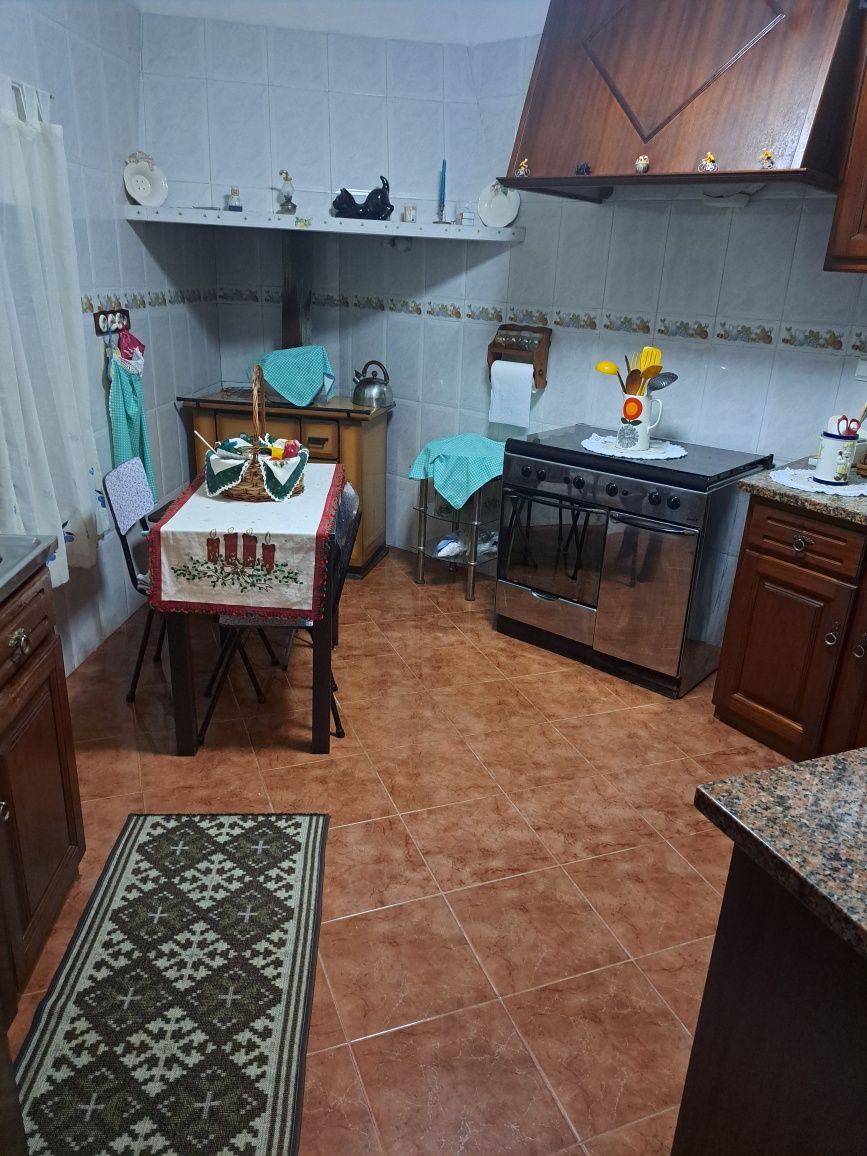 Moradia T3 Sobral Monte Agraço