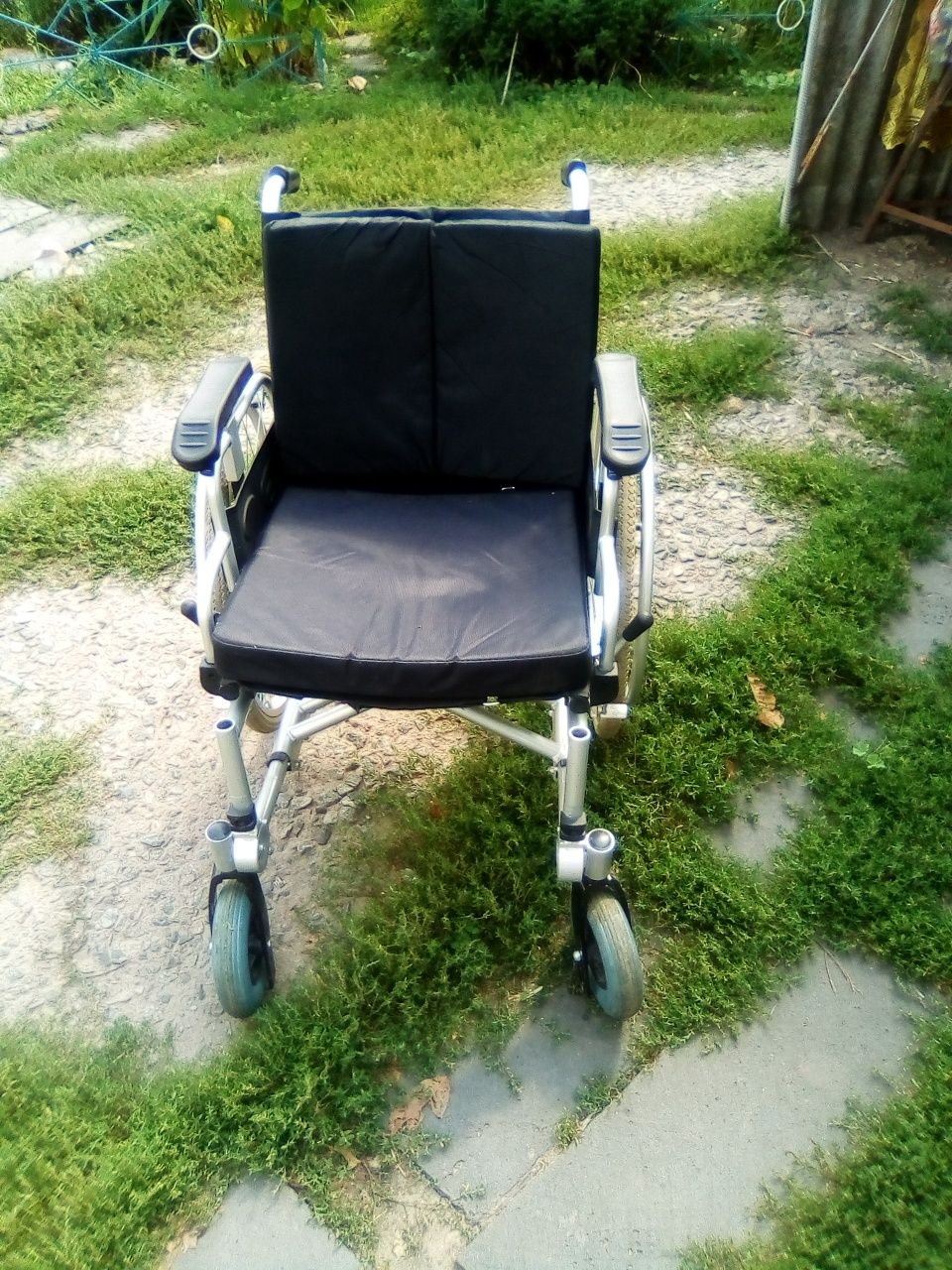 Продам інвалідні коляски б/у