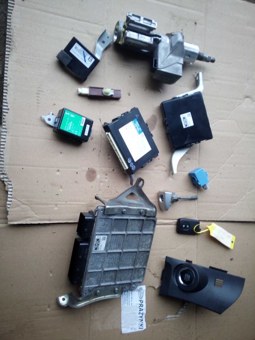 toyota VERSO 09- STEROWNIK smart key 2,0 D-4D 126