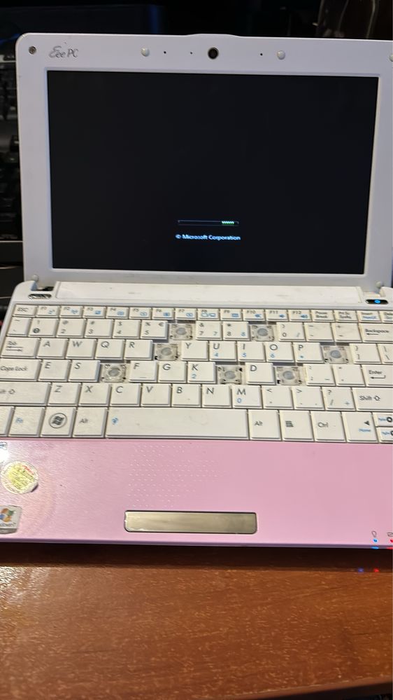 Szprzedam notebooka asus  pelny sprawny windows 7 brak klawiszy