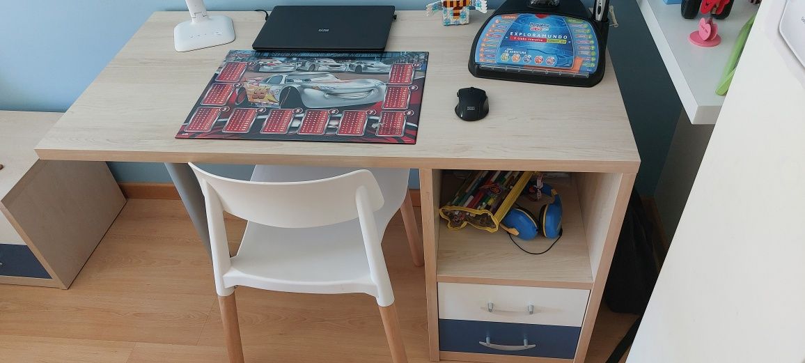 Quarto de criança / adolescente
