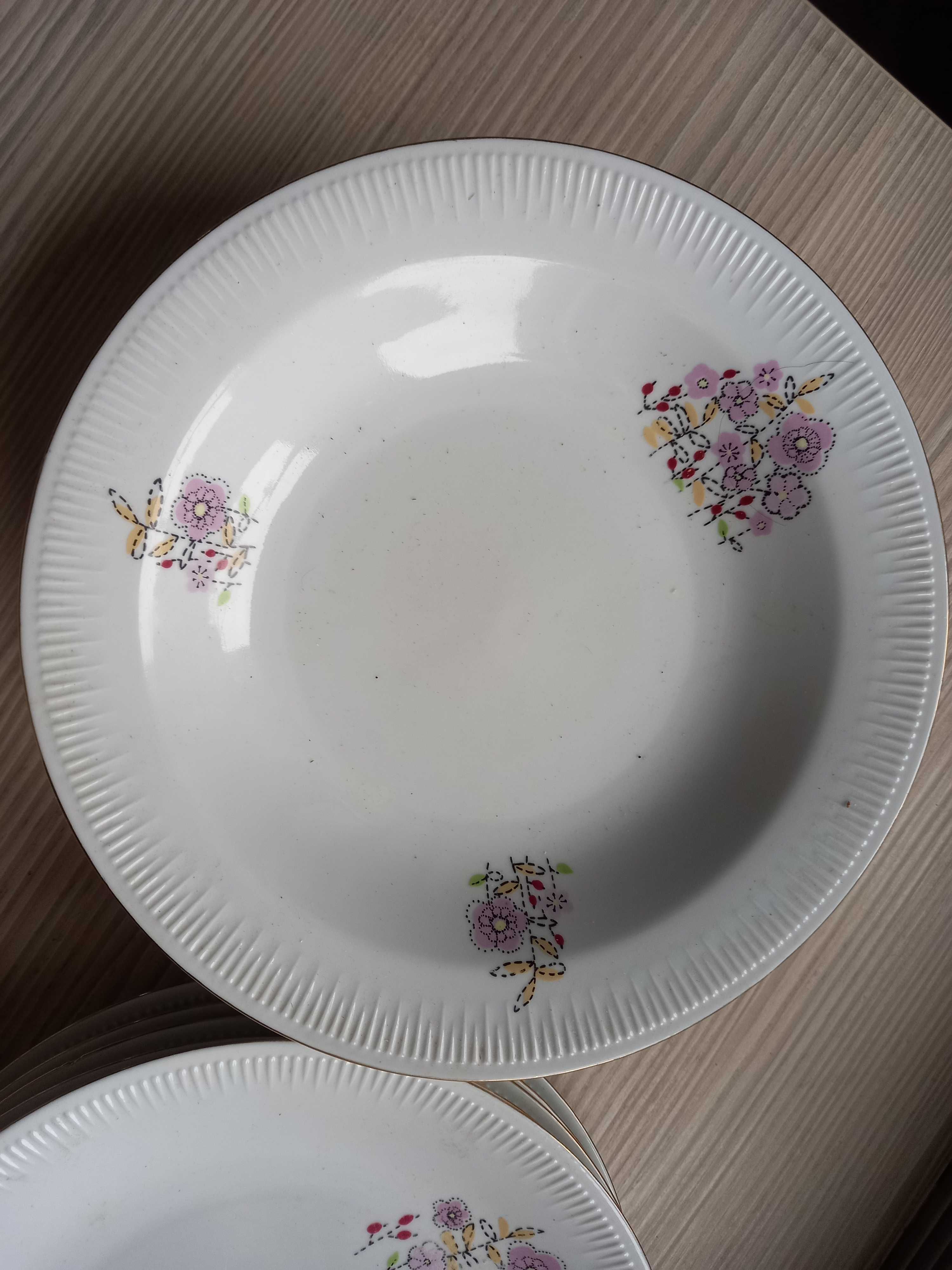 porcelana włocławek talerze 10szt