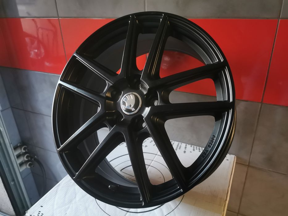 Felgi 18" 5x112 Skoda Octavia Karoq Superb Audi A3 A4 A6 Q3 VW Golf