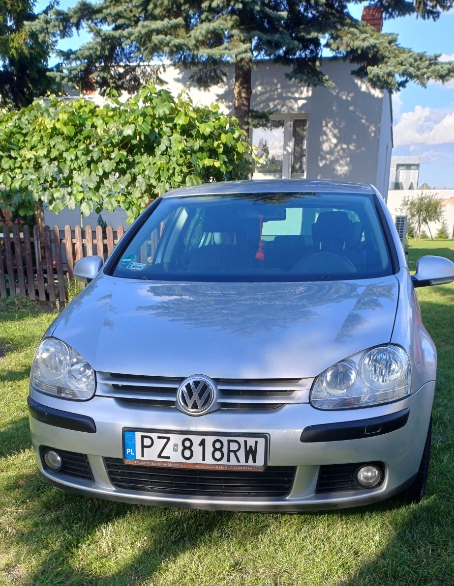 Volkswagen Golf V