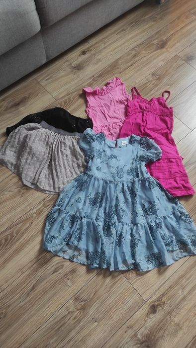 Paka Sprzedam całość 86 -110 dla dziewczynki