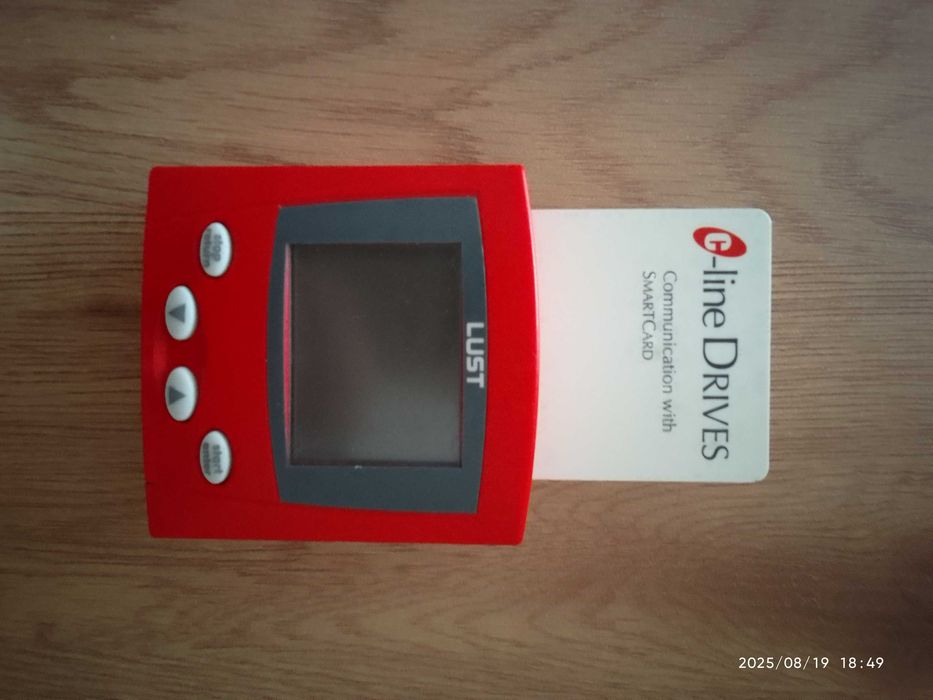 Panel LUST KP200 do serii CDA3000