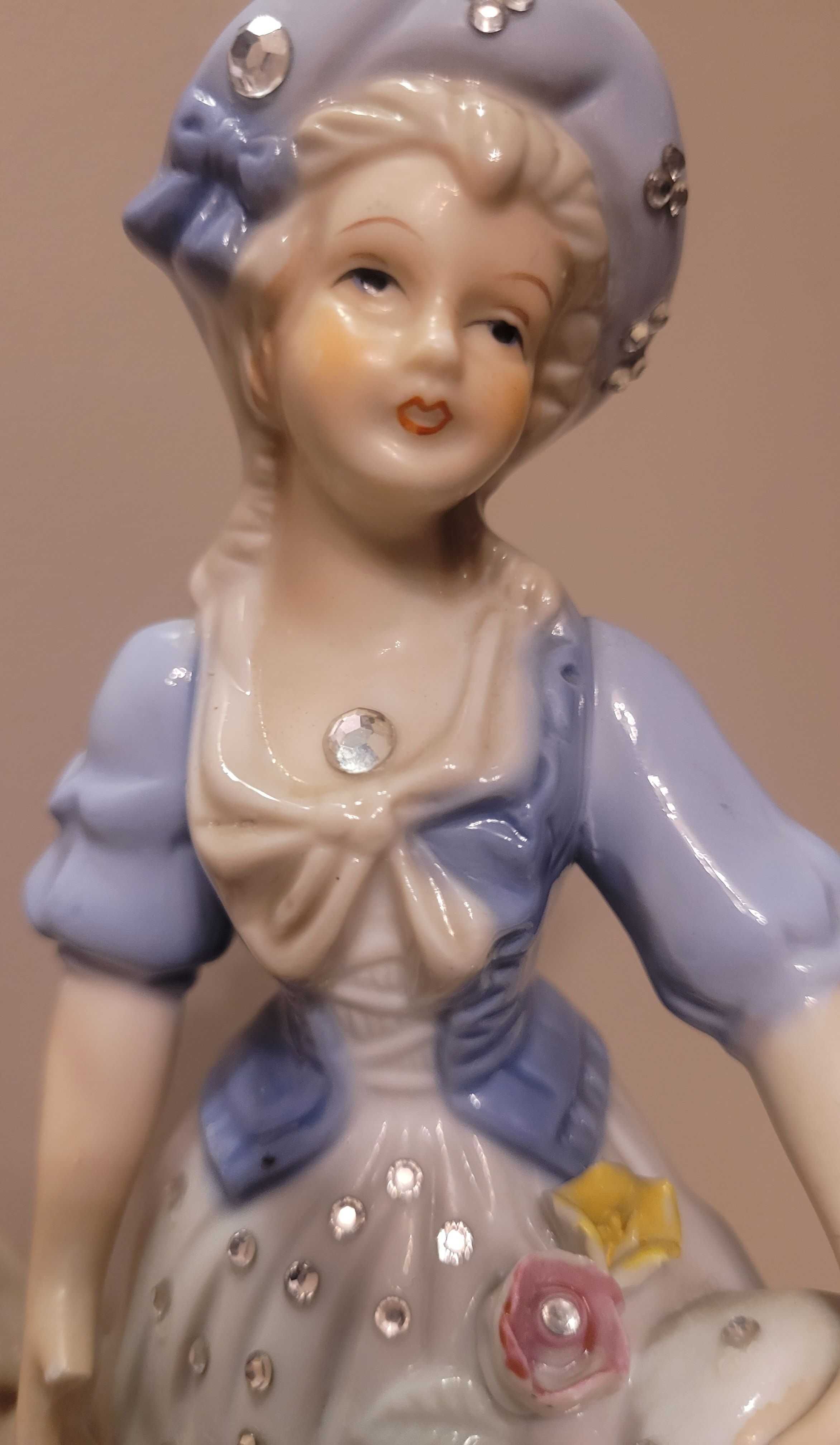 Porcelanowa DAMA z kapeluszem Sygnowana Capodimonte Swarovski