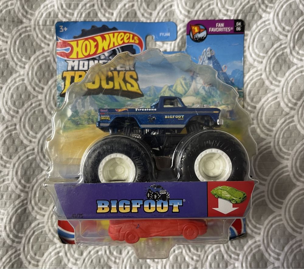 Машинка Hot Wheels Monster Trucks Внедорожник