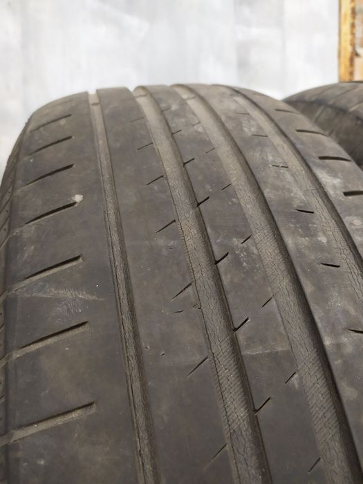 Шини літо Vredestein 235 65 R17