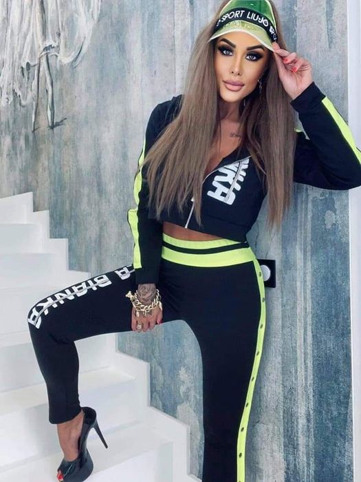 Piękny komplet dres Lola bianka promocja