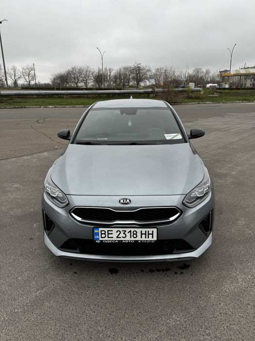 Продам Kia Proceed
