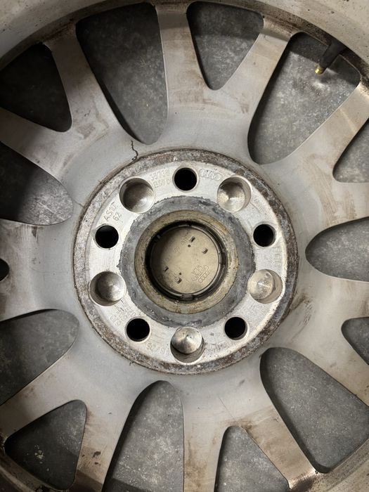 Felgi audi tt R17 5x112 et50 2 sztuki, jedna et47