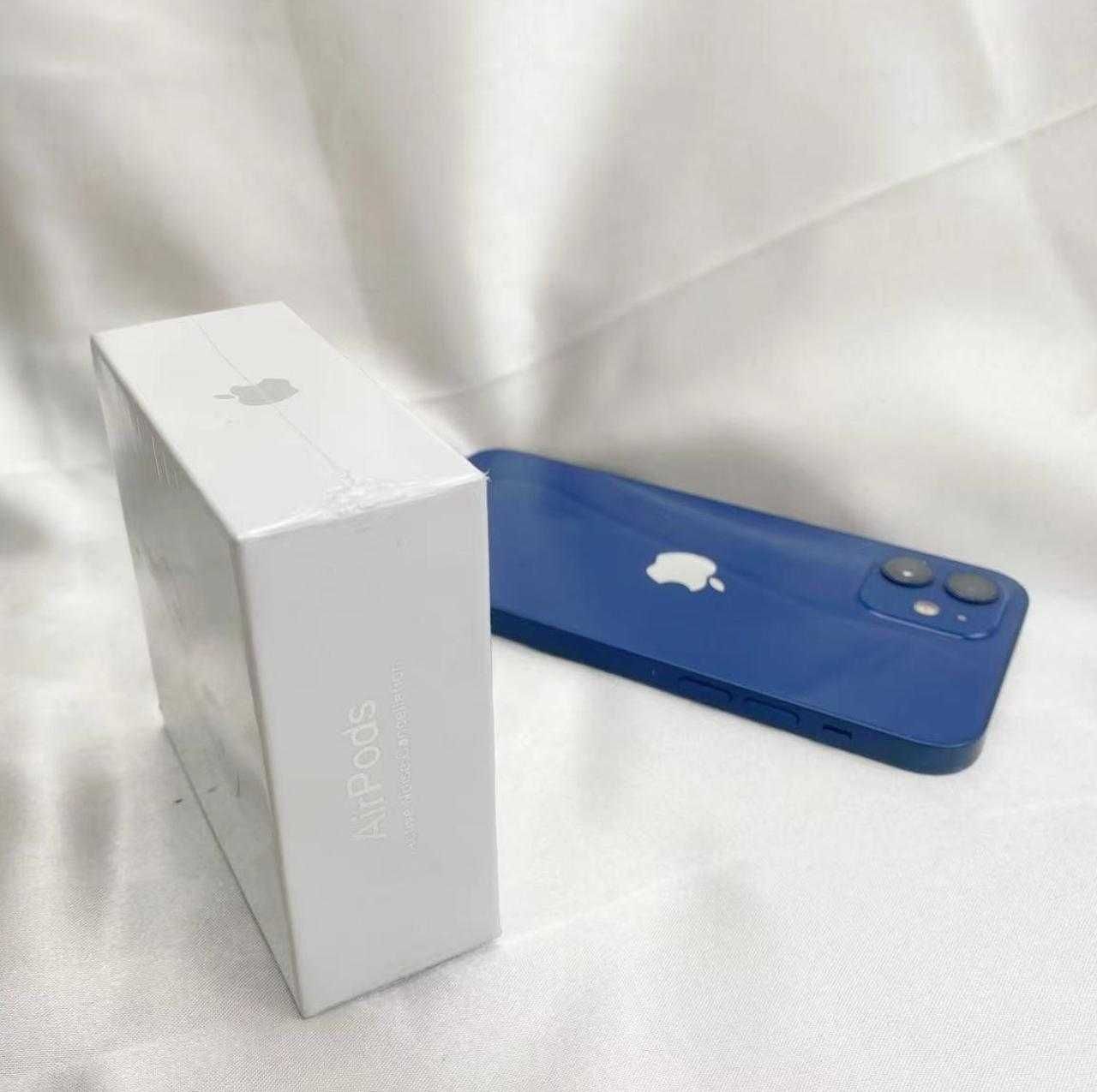 Zupełnie nowe słuchawki_Apple_AirPods_4_generacji w świetnej cenie