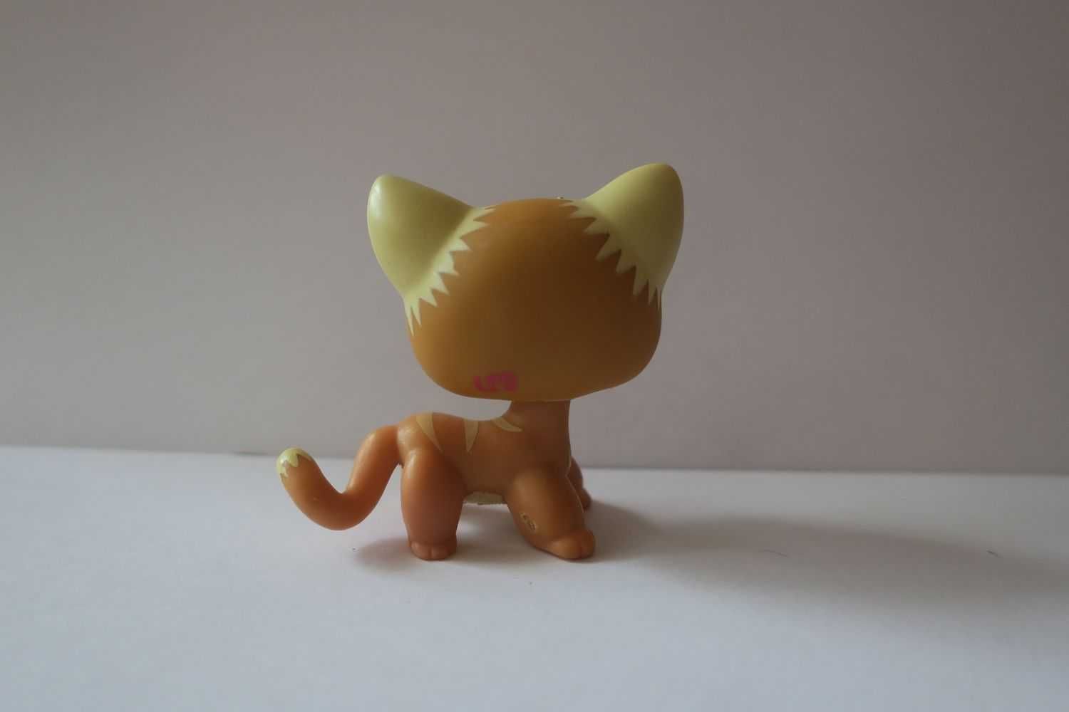 Figurka pomarańczowy kot Littlest Pet Shop LPS kotek