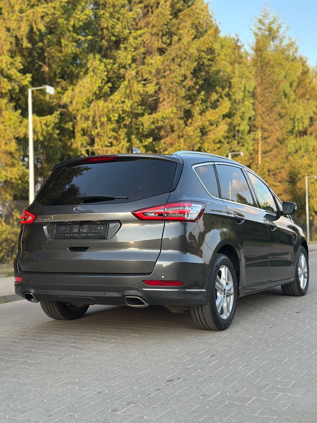 Ford S-Max TITANIUM *Led*Radar*Kamery*Hak