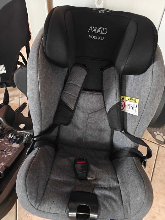 Fotelik Axkid Modukid z bazą RWF