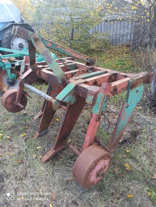 Продам глибокорозпушувач та плуг плн 3.35. Під МТЗ.