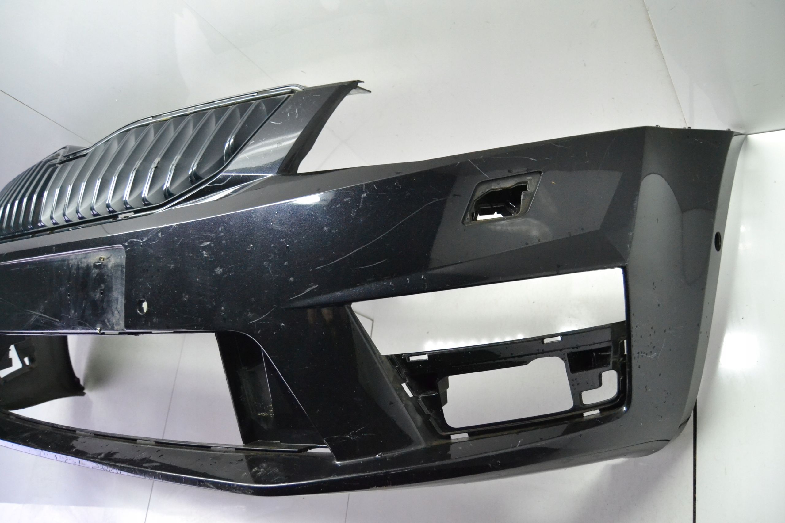 Skoda Octavia Iii RS 12 16 Zderzak przód SPRYSKI/6XPDC