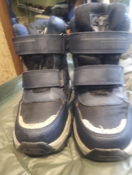 Продам зимові ботинки 28 розмір