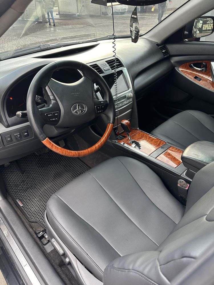Toyota camry 40