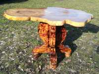 dekoracyjny stolik kawowy drewniany rękodzieło do salonu