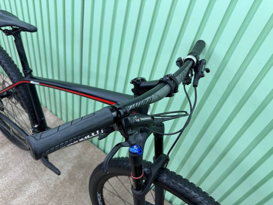 Карбоновий гірський велосипед Specialized Epic Comp Carbon 2017рік
