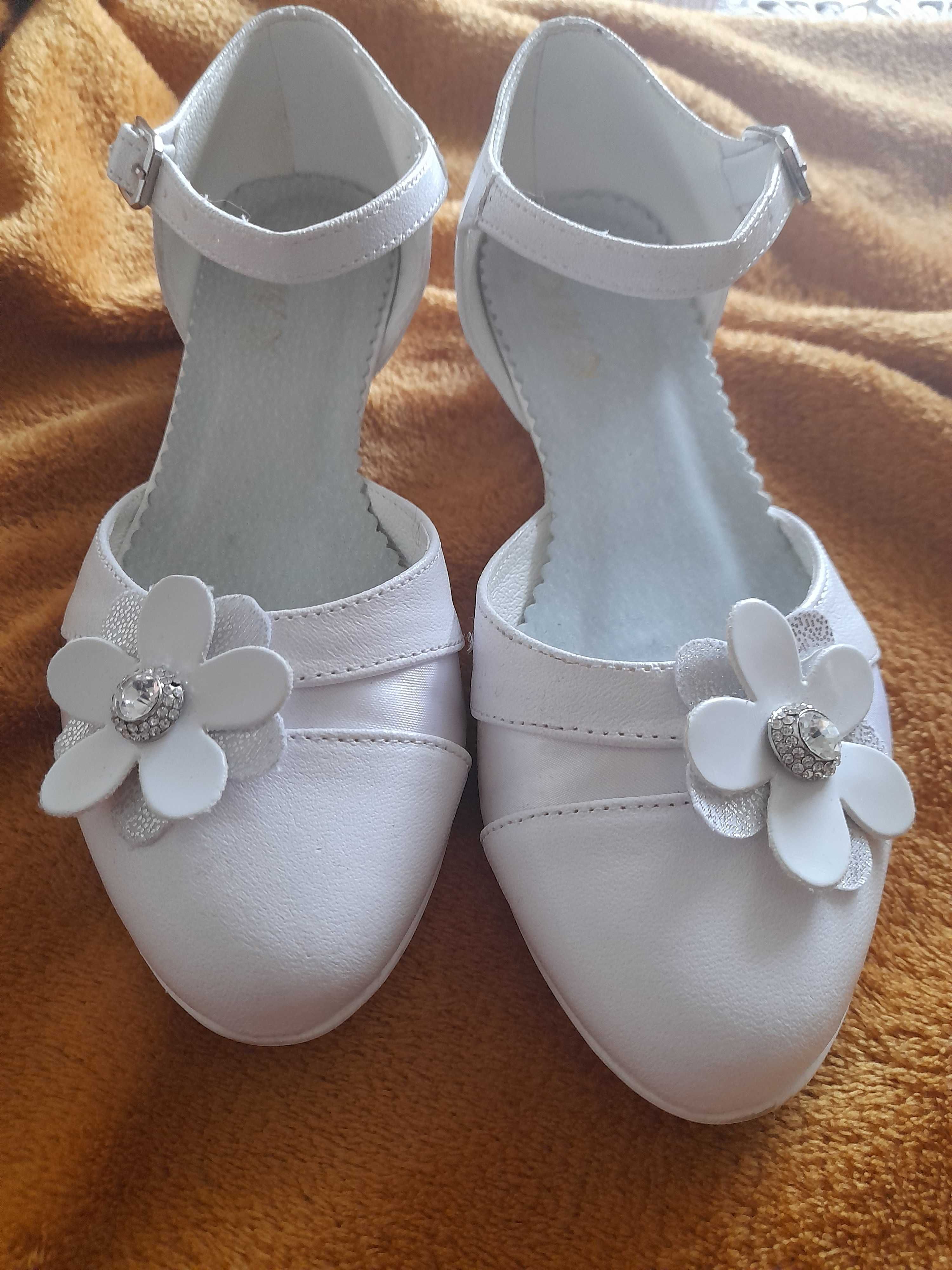 Buty komunijne dla  dziewczynki rozmiar 32