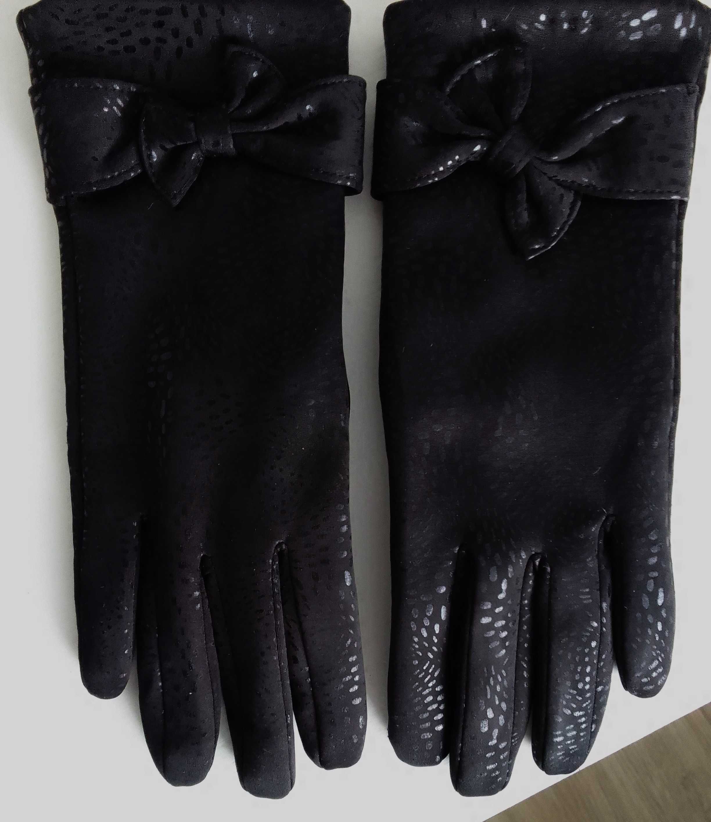 rękawiczki damskie futerko czarne połysk kokardki