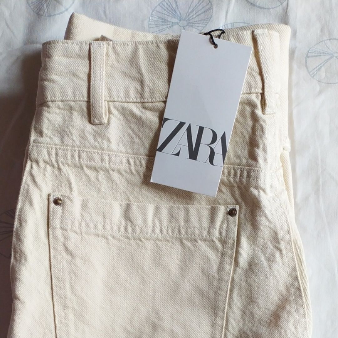 Джинсы Zara новые