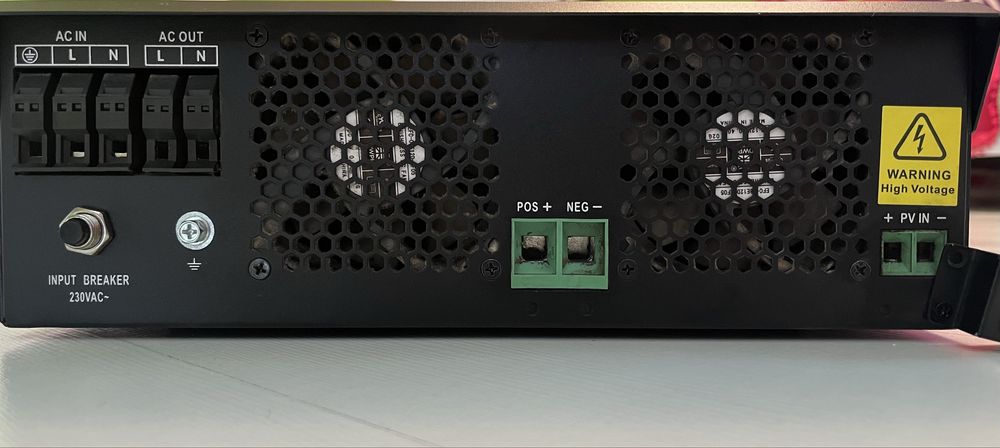 Інвертор AXIOMA Energy ISMPT BF 5000