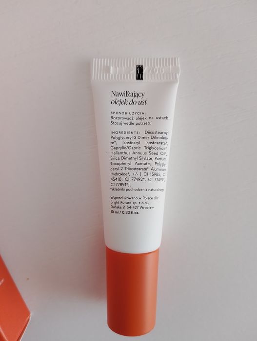 olejek do ust Your KAYA w odcieniu Watermelon Glow.
Pojemność: 10 ml.