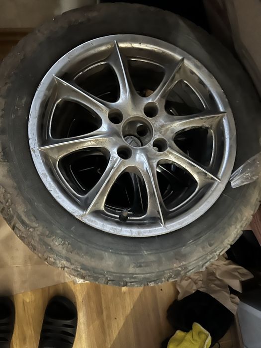 Продам оригінальний диск Honda з шиною