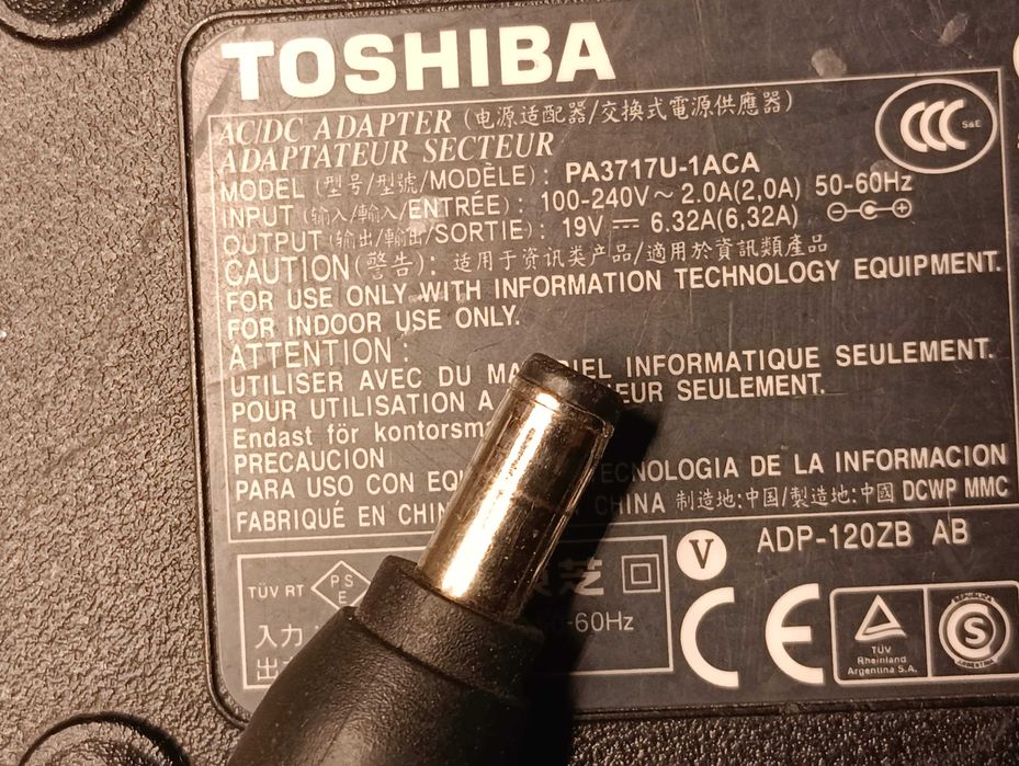 Зарядне до ноутбука блок живлення TOSHIBA 19V 6.32A 120W (5.5×2.5mm)