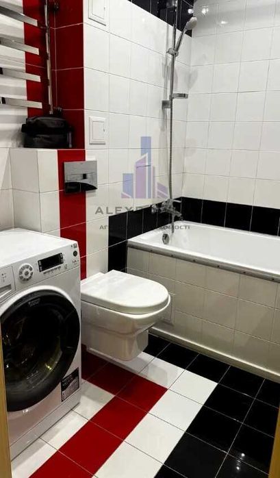 Продається 1-к квартира, 40м2, вул. Регенераторна, 4, ЖК Комфорт Таун