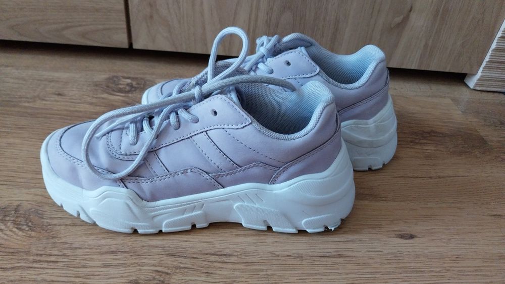 Buty sportowe Venice sneakersy Deichmann r.33