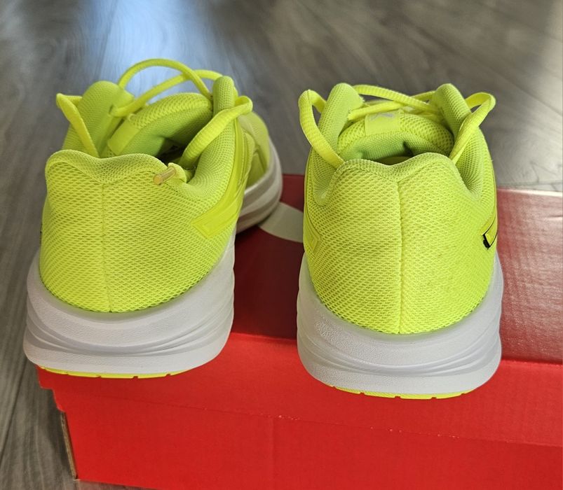 Buty chłopięce Puma transport r. 37
Buty do biegania Transport 377028